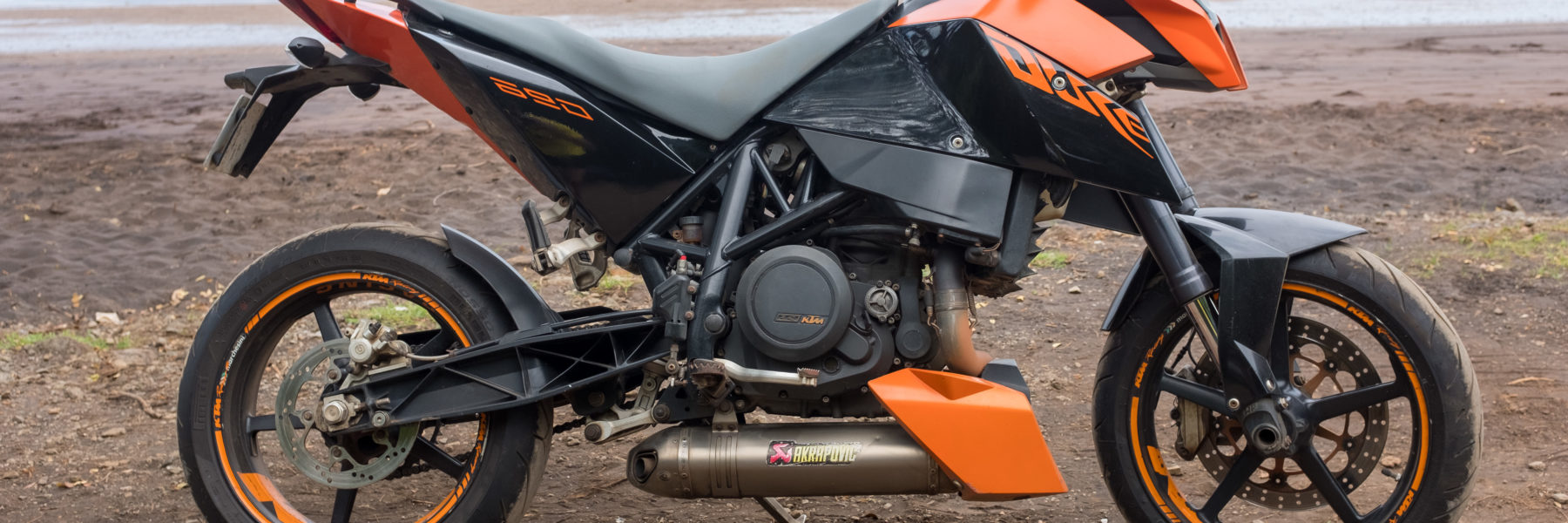 Photo d'une moto KTM 690 Duke